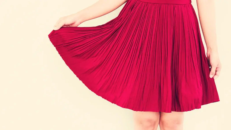 Pleats in Clothing: 10 Popular Types of Pleats in Garments