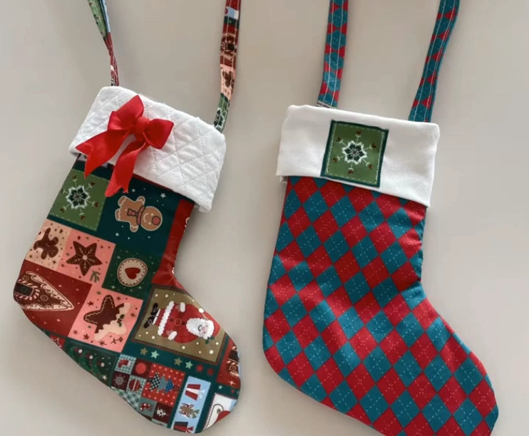 How to Make a Christmas Stocking Phone Bag: An Easy Sewing Tutorial For Beginners