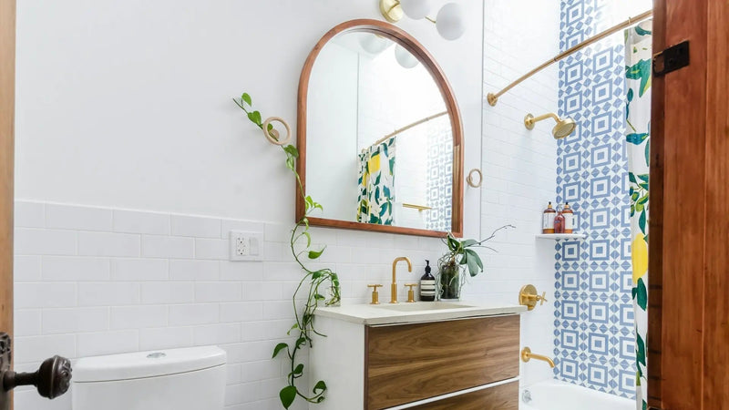 How to Match Longan Craft Fabrics With Designer Drains for a Themed Bathroom